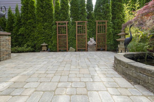 Backyard Hardscape Service in Bremerton